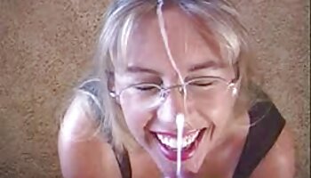 Nhỏ xíu những người yêu thích - xoa bóp với một cái phim set phụ đề gì đó thêm
